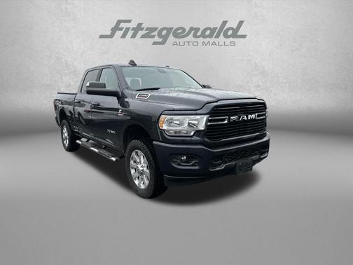 2021 RAM 2500 Big Horn Crew Cab 4x4 6'4' Box