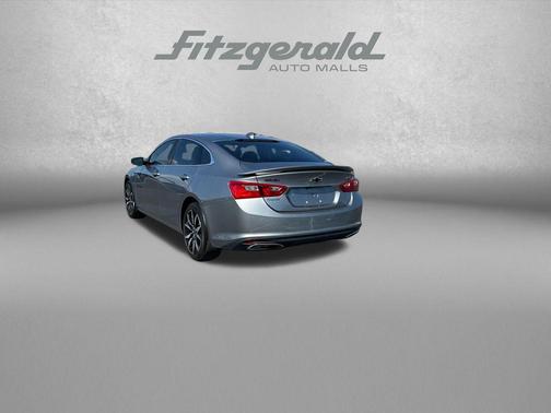 Sterling Gray Metallic 2024 Chevrolet Malibu FWD RS
