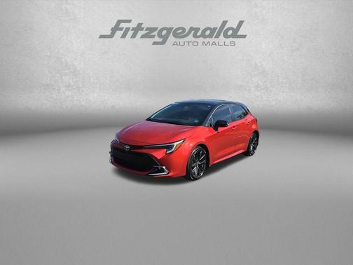 Finish Line Red/Midnight Black Metallic 2025 Toyota Corolla XSE