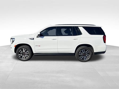 2021 GMC Yukon 4WD AT4