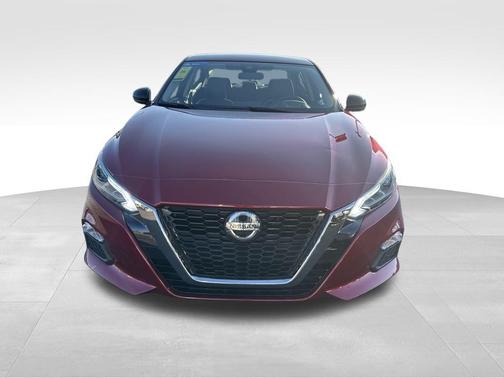 2020 Nissan Altima SR Intelligent AWD