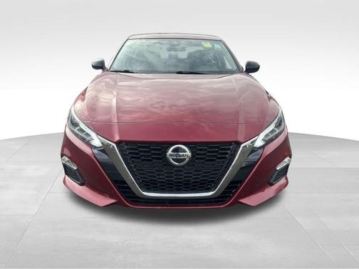 2020 Nissan Altima SR Intelligent AWD