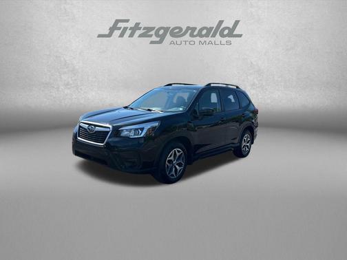 Crystal Black Silica 2019 Subaru Forester Premium