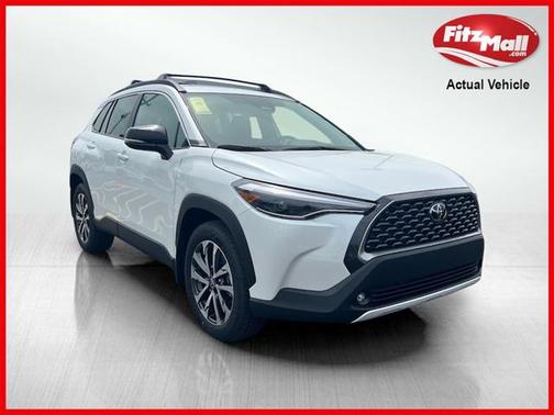 2025 Toyota Corolla Cross XLE