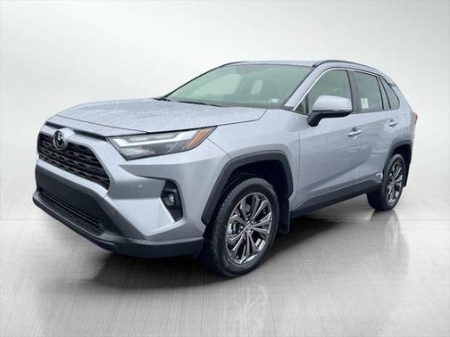 2025 Toyota RAV4 Hybrid XLE Premium