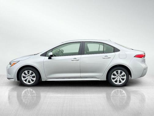 2025 Toyota Corolla Hybrid SE