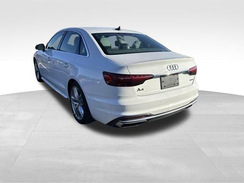 2024 Audi A4 45 S line Premium Plus