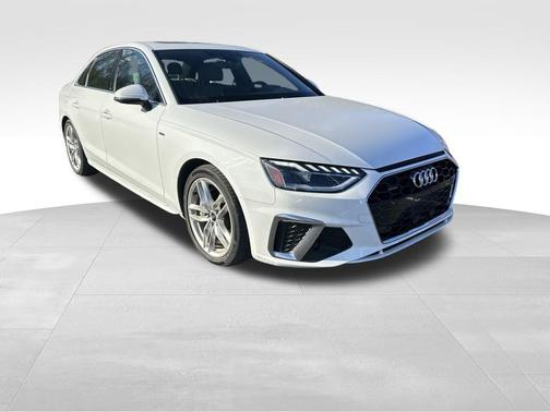 2024 Audi A4 45 S line Premium Plus