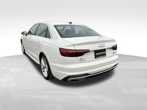 2024 Audi A4 45 S line Premium Plus