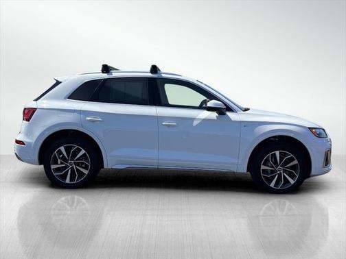 2024 Audi Q5 45 S line Premium Plus