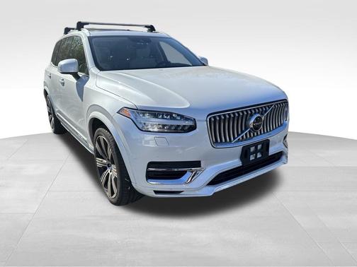 2022 Volvo XC90 Recharge Plug-In Hybrid T8 Inscription 6 Passenger