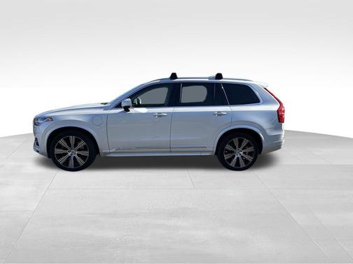 2022 Volvo XC90 Recharge Plug-In Hybrid T8 Inscription 6 Passenger