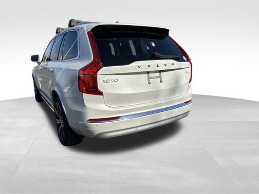 2022 Volvo XC90 Recharge Plug-In Hybrid T8 Inscription 6 Passenger