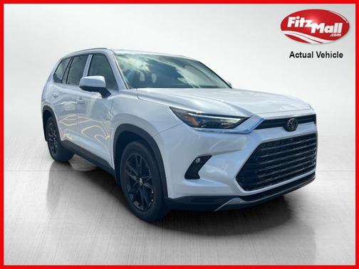 2025 Toyota Highlander LE