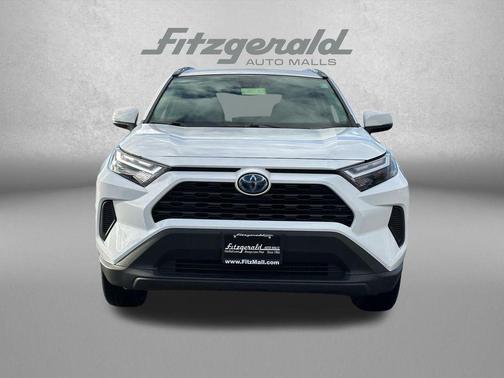 2024 Toyota RAV4 Hybrid XLE