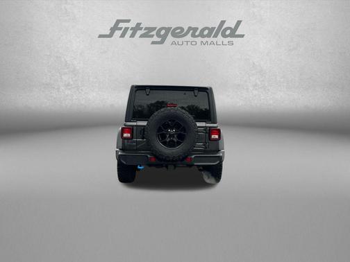 Granite Crystal Metallic Clearcoat 2024 Jeep Wrangler 4xe Willys