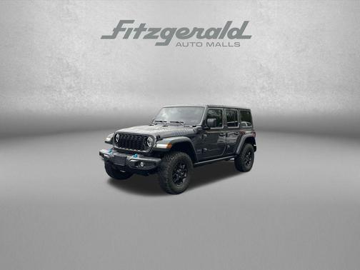 Granite Crystal Metallic Clearcoat 2024 Jeep Wrangler 4xe Willys