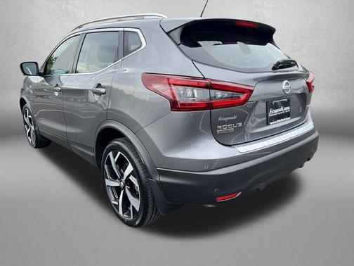 2022 Nissan Rogue Sport SL