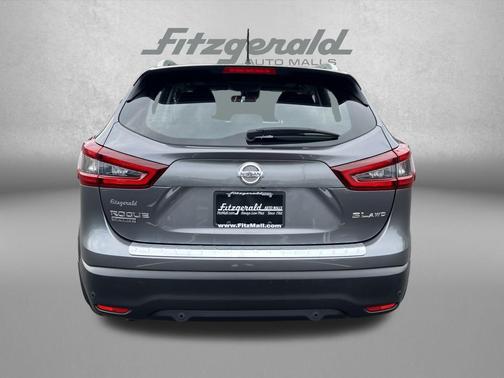 2022 Nissan Rogue Sport SL