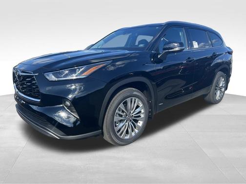 2025 Toyota Highlander Hybrid Platinum