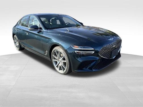 2023 Genesis G70 2.0T AWD