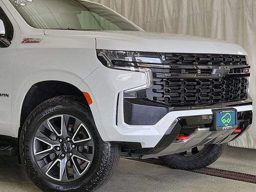 2023 Chevrolet Suburban 4WD Z71