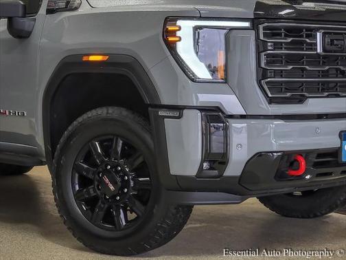 2025 GMC Sierra 2500 AT4