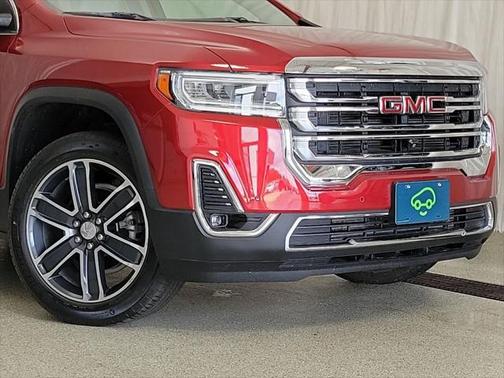 2022 GMC Acadia FWD SLT