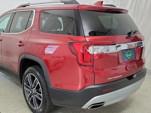 2022 GMC Acadia FWD SLT
