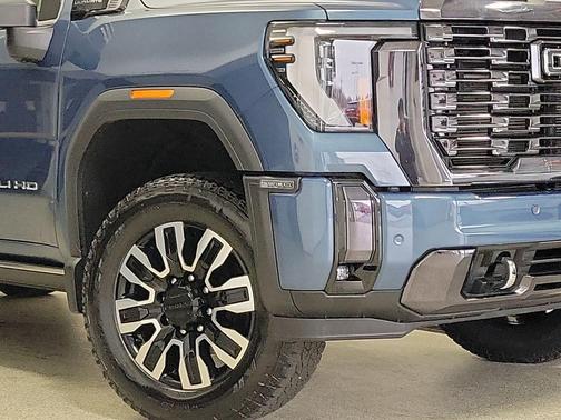 2024 GMC Sierra 2500 Denali Ultimate