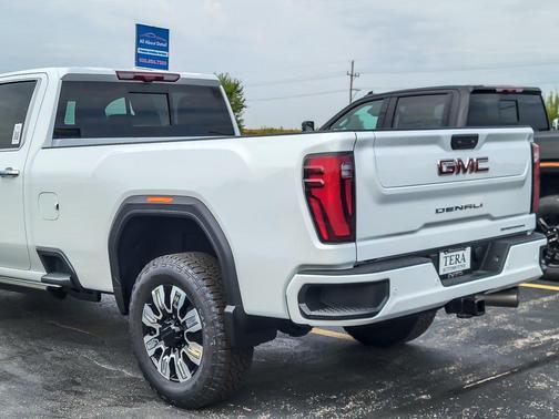 2026 GMC Sierra 3500 Denali