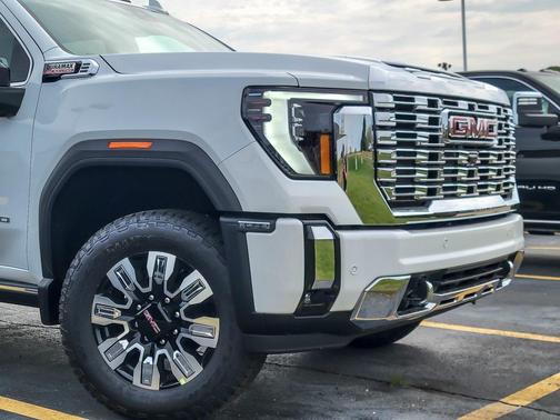 2026 GMC Sierra 3500 Denali