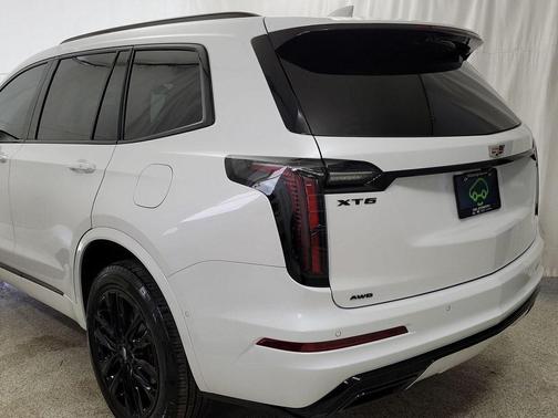 2024 Cadillac XT6 Sport AWD