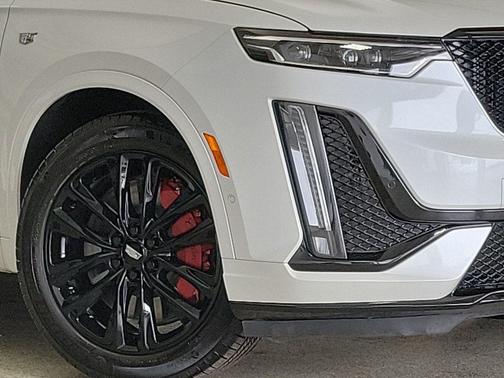 2024 Cadillac XT6 Sport AWD