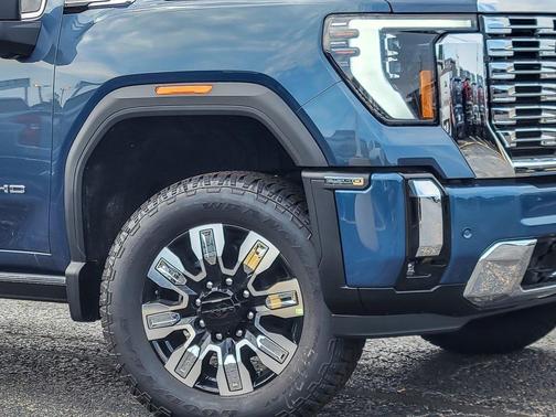 2026 GMC Sierra 2500 Denali