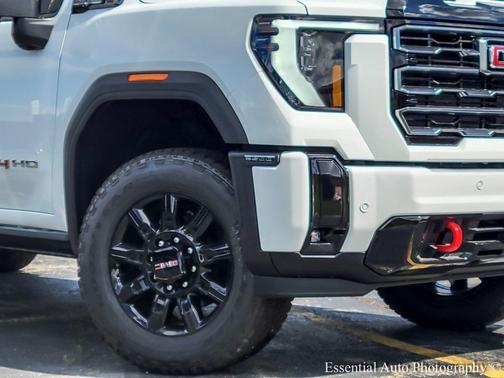 2026 GMC Sierra 2500 AT4