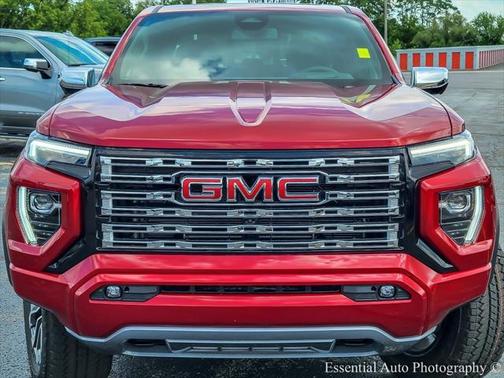 2025 GMC Canyon Denali