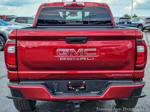 2025 GMC Canyon Denali