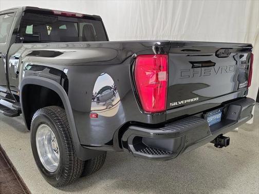2025 Chevrolet Silverado 3500 High Country
