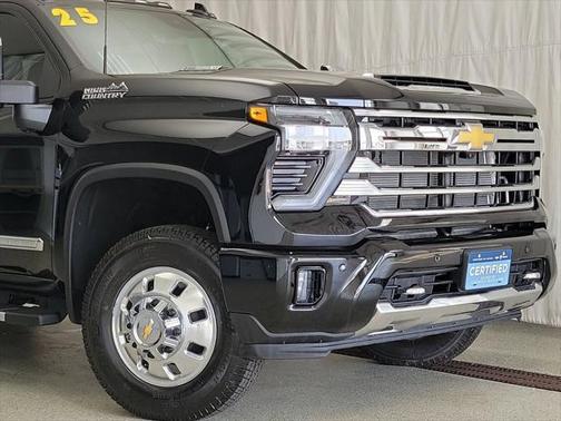 2025 Chevrolet Silverado 3500 High Country