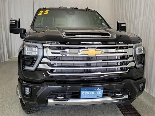 2025 Chevrolet Silverado 3500 High Country