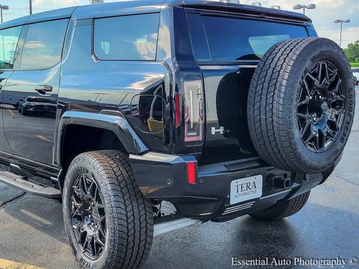 2025 GMC HUMMER EV SUV 2X