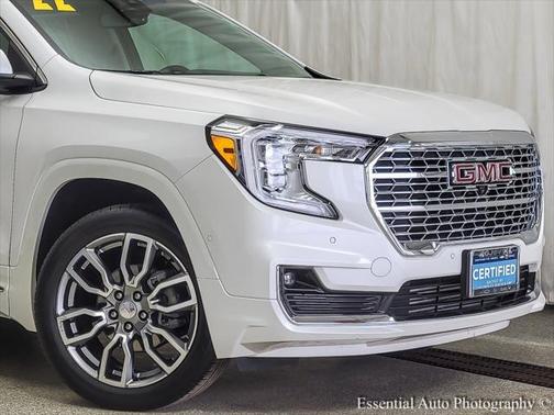 2022 GMC Terrain Denali