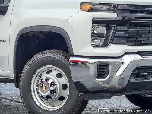 2025 Chevrolet Silverado 3500 WT