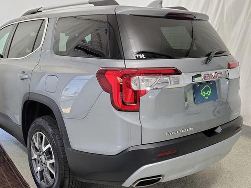 2023 GMC Acadia AWD SLE