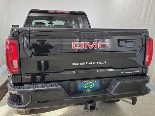2022 GMC Sierra 2500 Denali