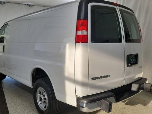 2024 GMC Savana 2500 Work Van