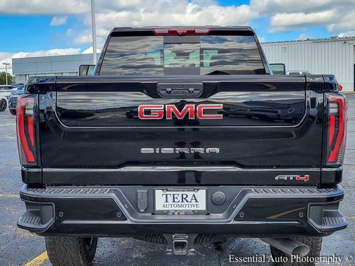 2026 GMC Sierra 2500 AT4