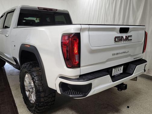2022 GMC Sierra 2500 Denali