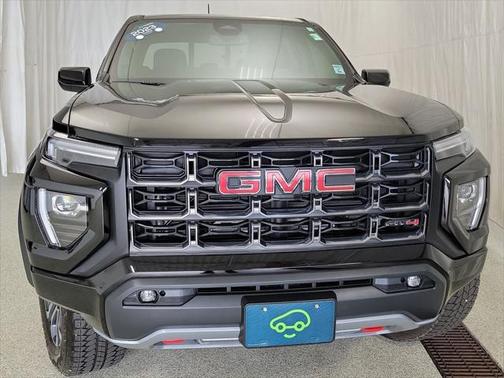 2023 GMC Canyon Base